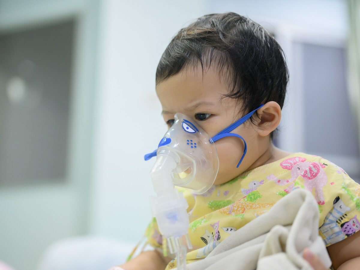 Do outono à primavera: sazonalidade do vírus da bronquiolite mudou no pós-pandemia; por quê?