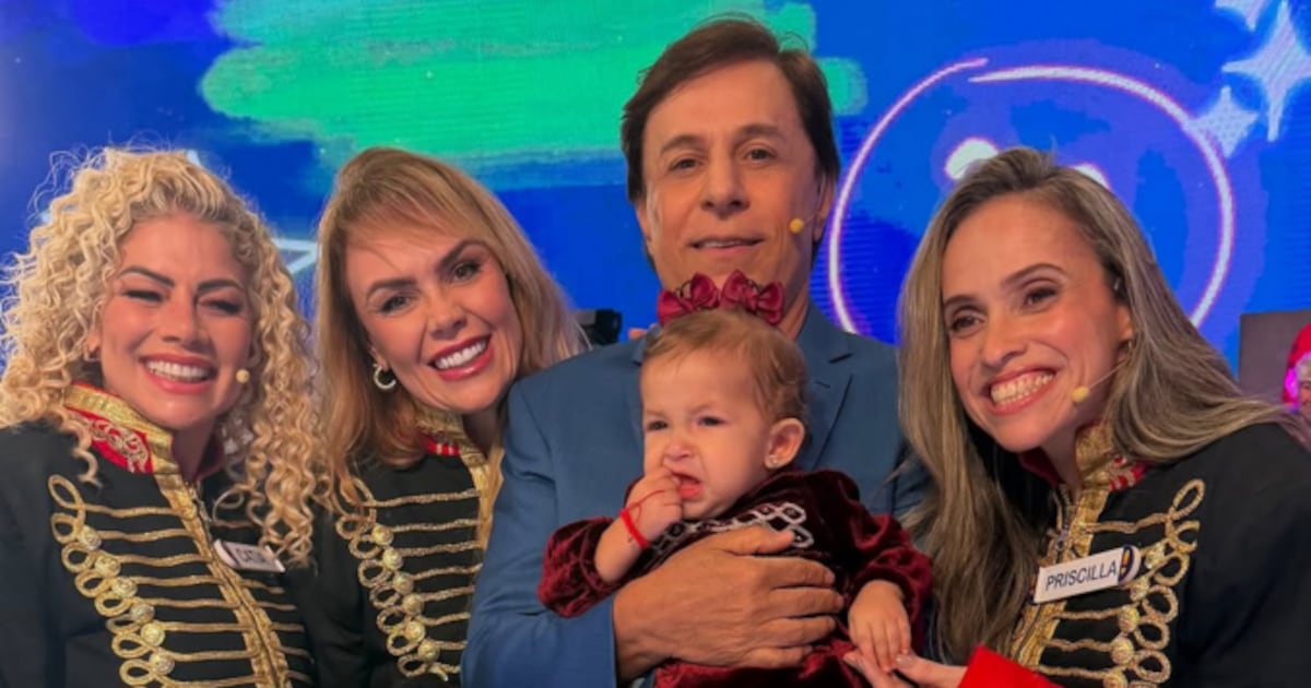 Tom Cavalcante registra encontro de Antonella com ex-Paquitas no Acerte ou Caia!