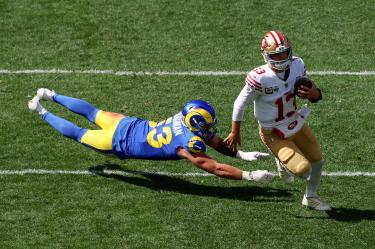 Brock Purdy fue imparable en la ofensiva de los San Francisco 49ers en el primer partido de la liga en Australia.