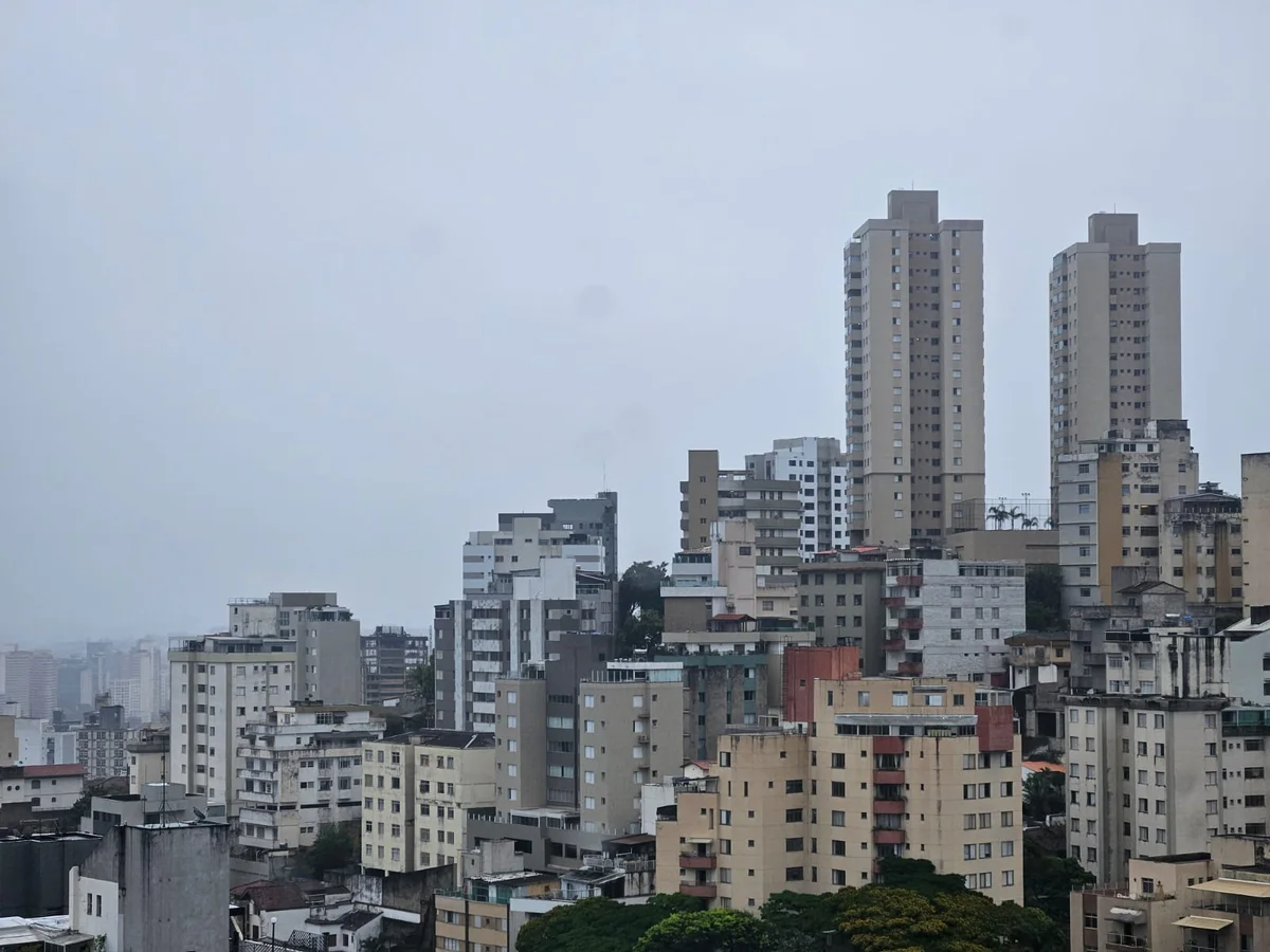 Após tempestade de granizo, MG terá semana de chuva; veja previsão