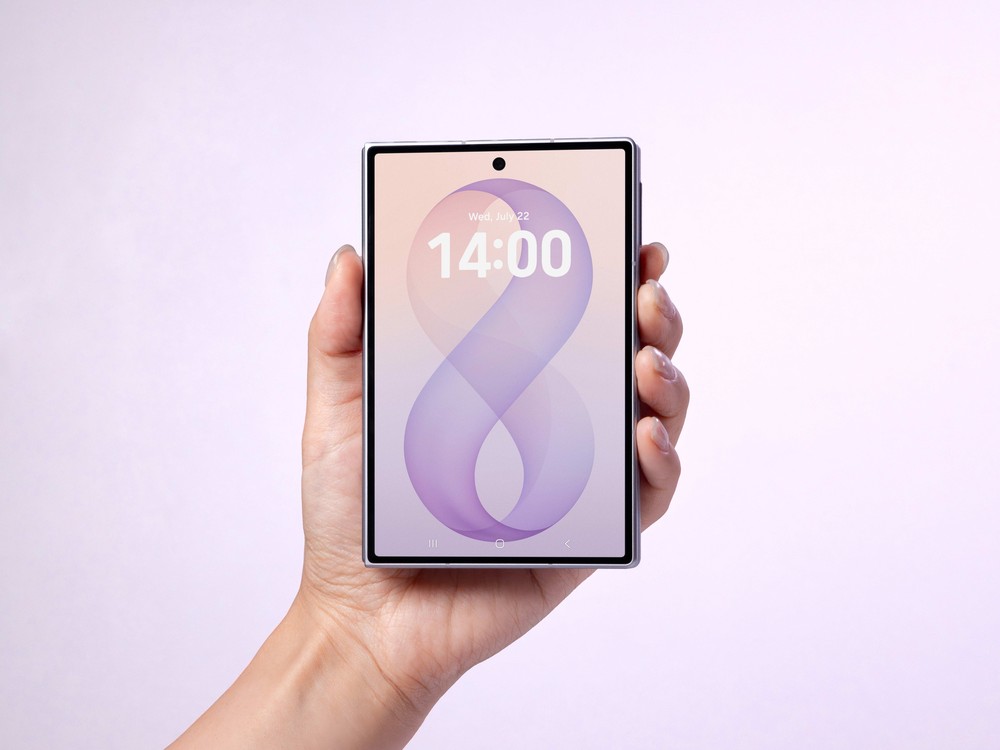 Galaxy Z Fold 8 oferece duas formas de desbloqueio biométrico, combinando reconhecimento facial e leitor de impressão digital — Foto: Reprodução/Samsung