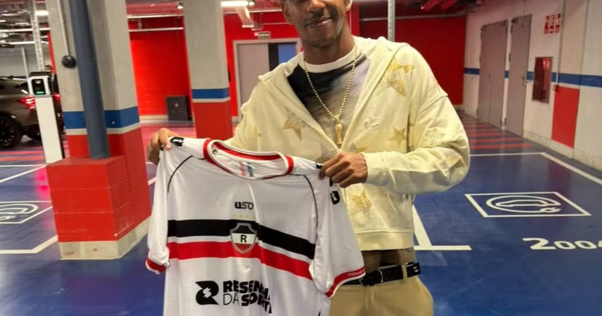 Lamine Yamal posta foto com camisa do River do Piauí após goleada do Barcelona no Camp Nou