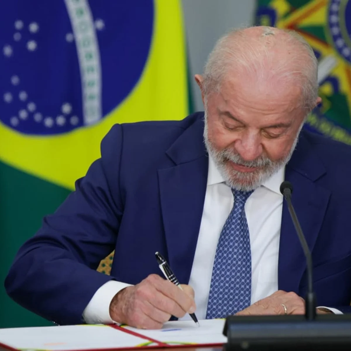 Redata: Lula sanciona incentivo a investimentos em data centers no Brasil