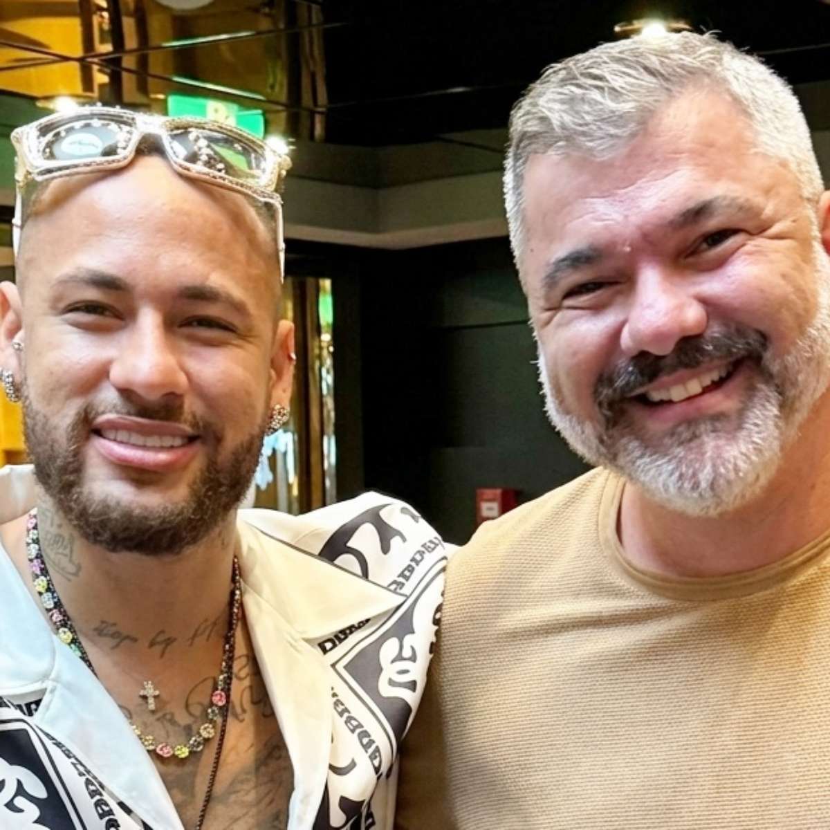 Craque no inglês, professor Leo Reis revela suas histórias com Neymar, Ronaldo Fenômeno, Pelé e outros famosos