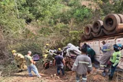 O motorista do caminhão teve apenas ferimentos leves