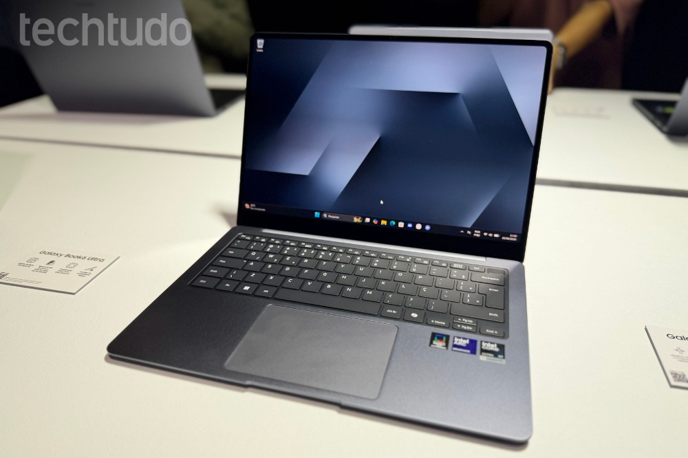 Samsung Galaxy Book6 é um dos laptops compatíveis com o Copilot+ PC. — Foto: Rubens Achilles/TechTudo