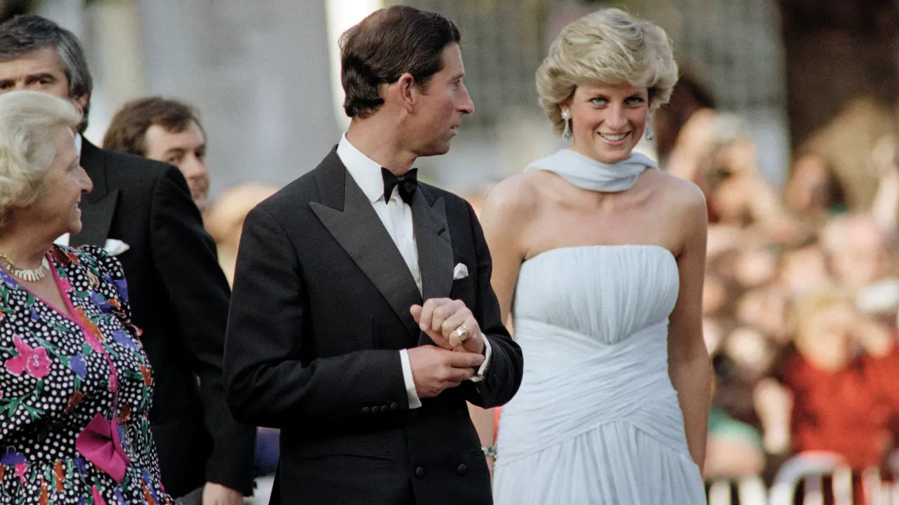 Imagem da matéria: Quando o Ícone de Estilo da Princesa Diana é Recriado com Milhares de Flores
