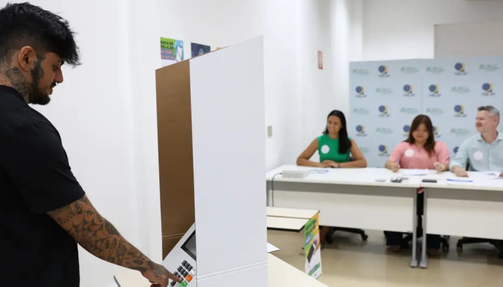 TSE reforça que delegações estrangeiras admiram sistema eleitoral do Brasil Rovena Rosa/Agência Brasil - arquivo