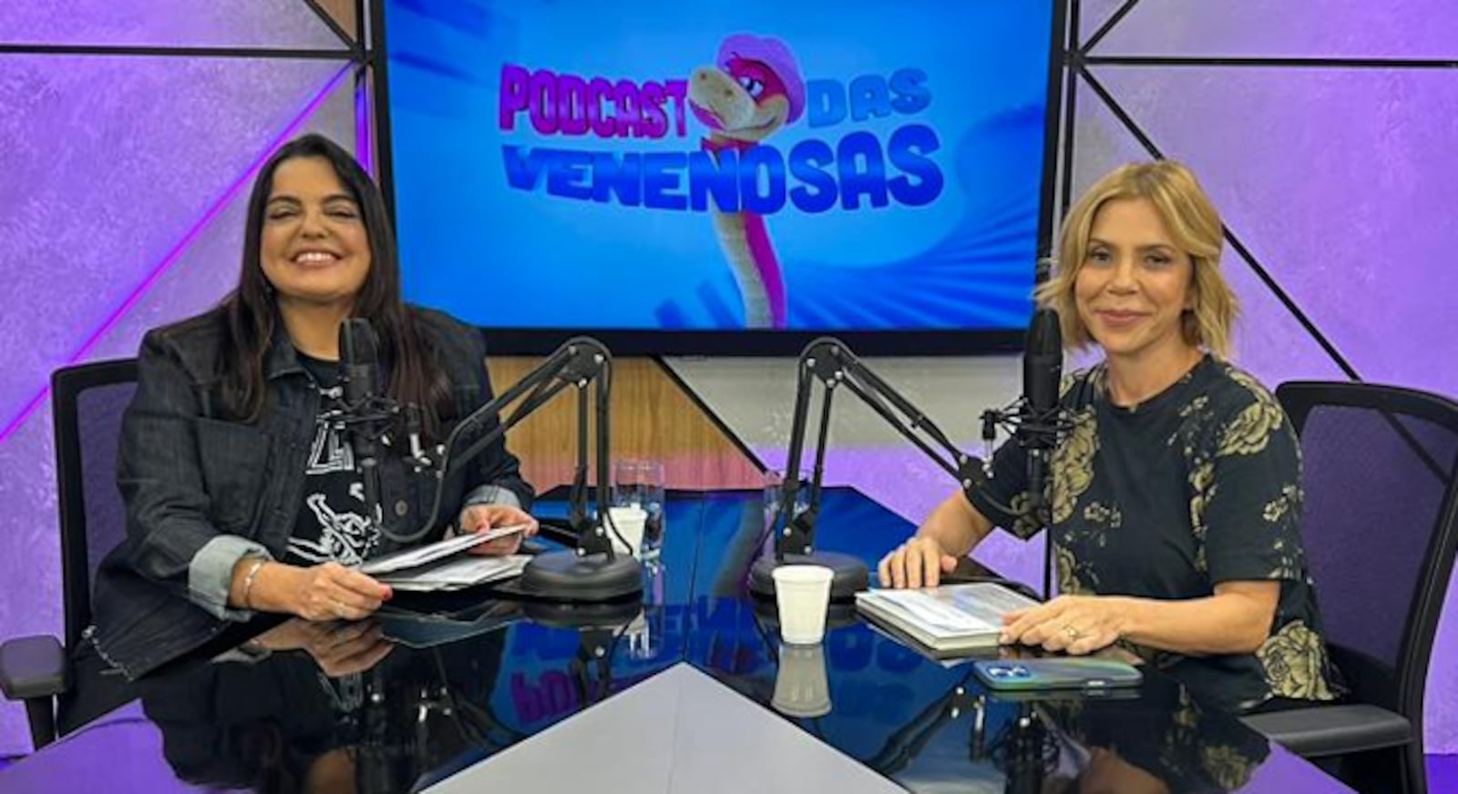 Keila Jimenez e Fabíola Reipert comentam tudo sobre o mundo dos famosos no Podcast das Venenosas Divulgação