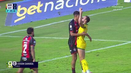 Edson Carioca provoca Zé Vitor após gol de empate do Mirassol