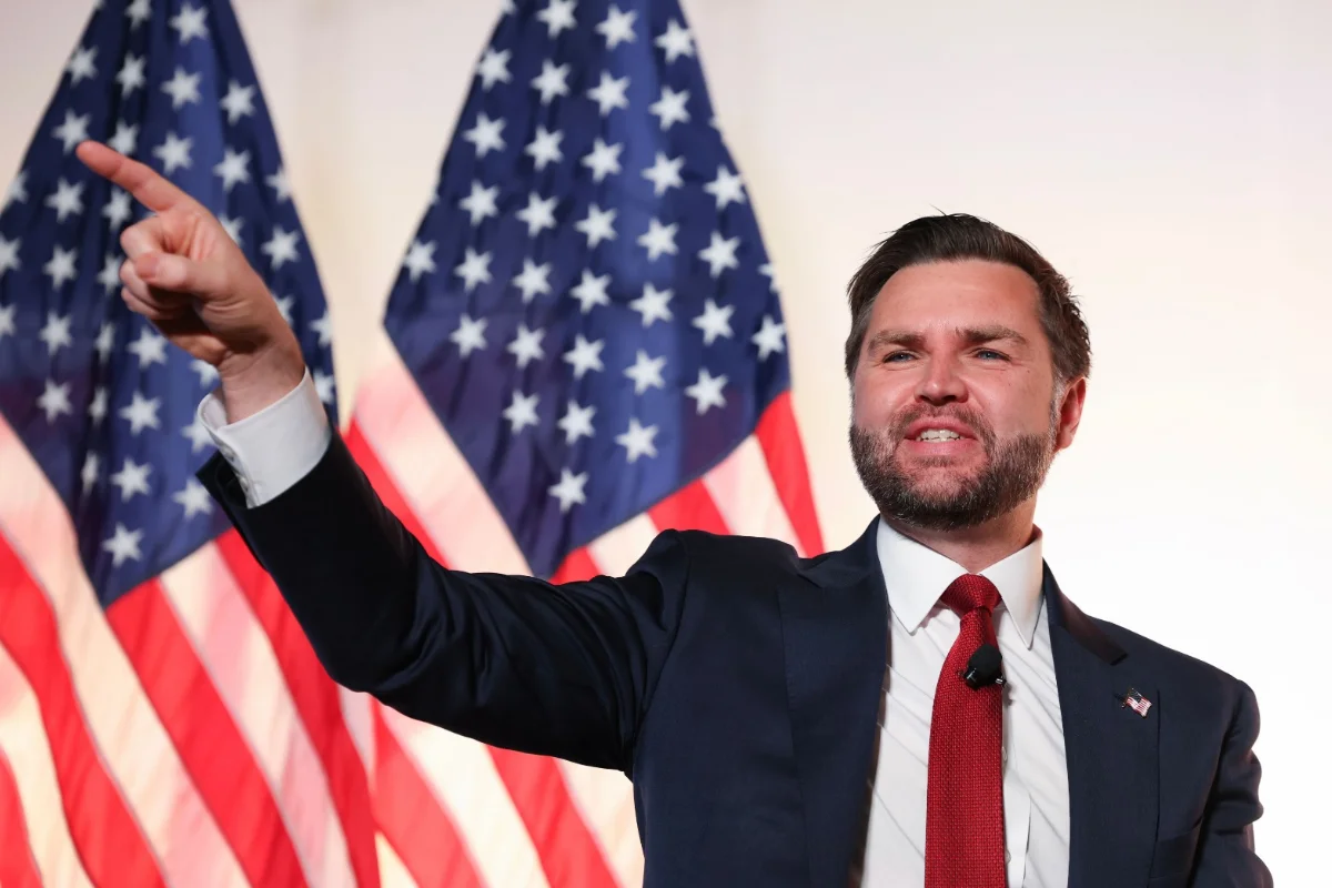 Vance diz ser “totalmente apropriado” banimento de imprensa por Trump