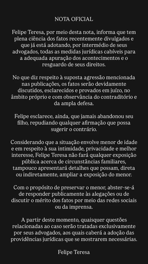 Felipe Teresa, do Palmeiras, reage após ser acusado de agressão contra a ex