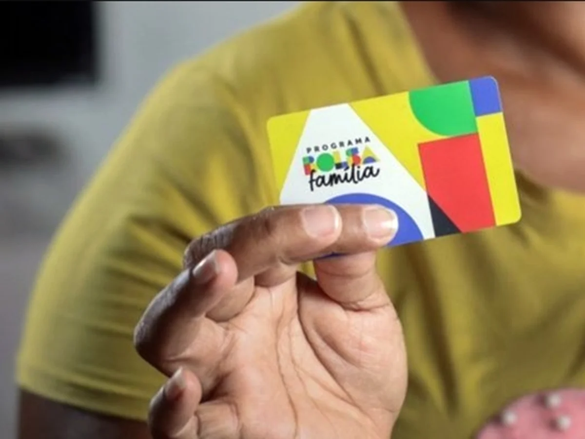 Bolsa Família começa a ser pago nesta quinta-feira (17/9); veja calendário