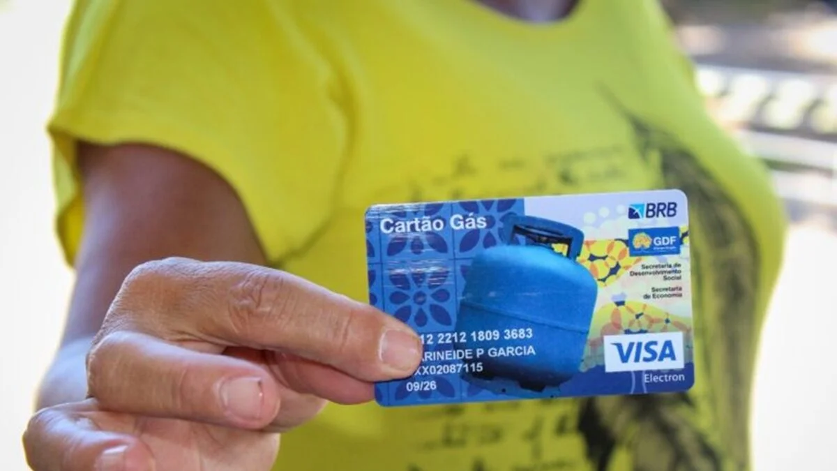 Cartão Gás: mais de 30 mil famílias do DF devem trocar documento até 15/10