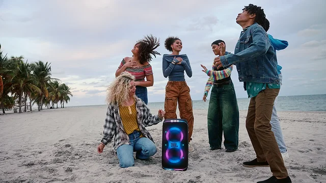 PartyBox potente da JBL fica R$ 1.000 mais barata na Amazon
