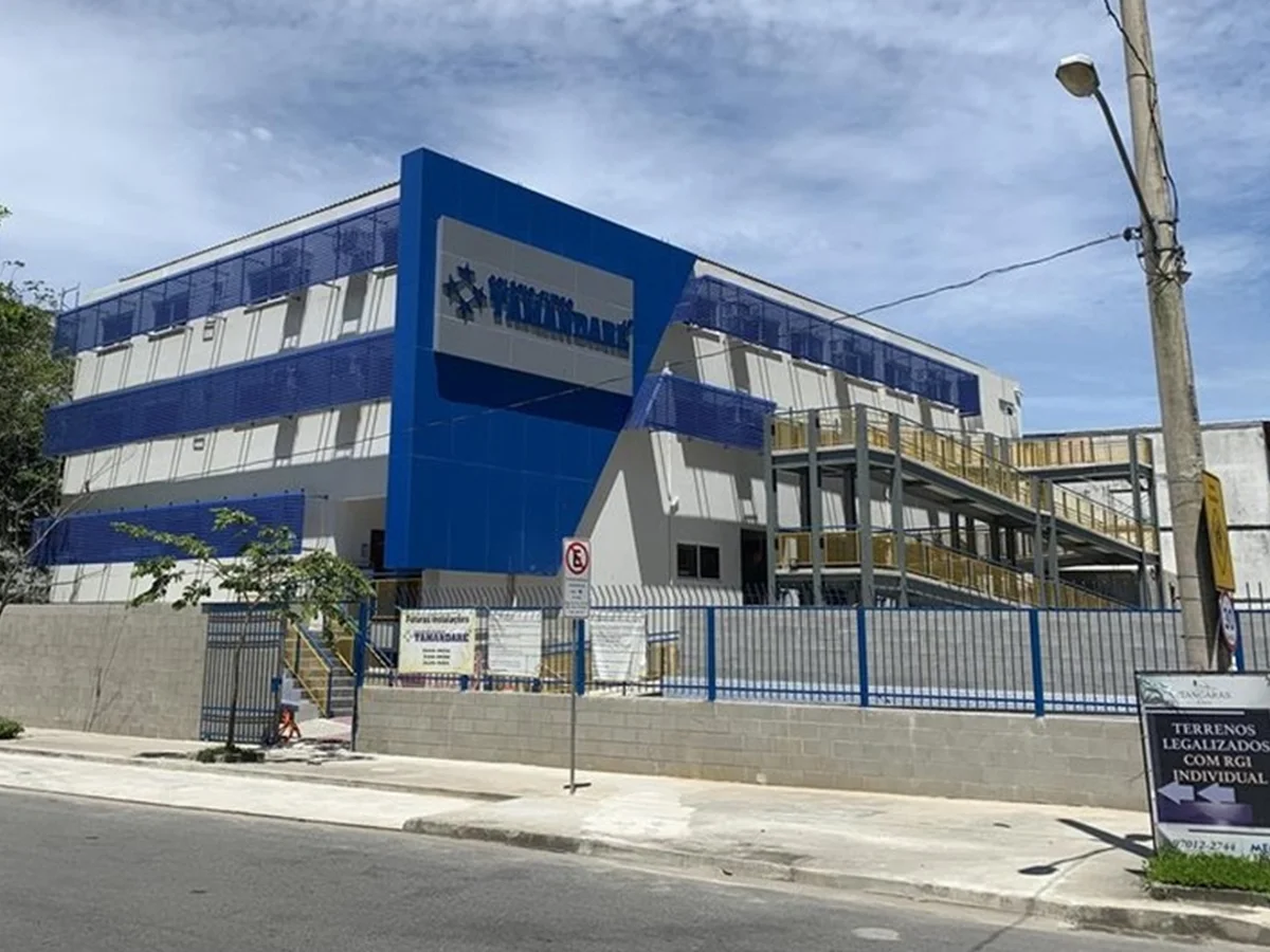 RJ: aluna repete agulha em feira de ciências e 20 buscam atendimento