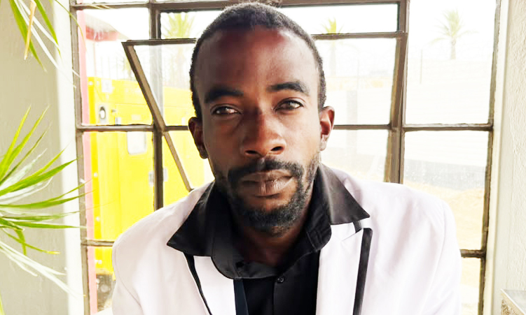 Conscientização sobre alopecia: Abraçando a liberdade na jornada da perda de cabelo