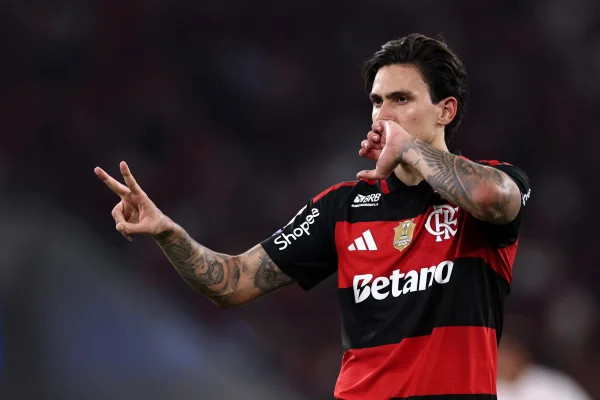 Quem leva? Veja caminhos de Flamengo e Palmeiras até o fim do Brasileirão - destaque galeria