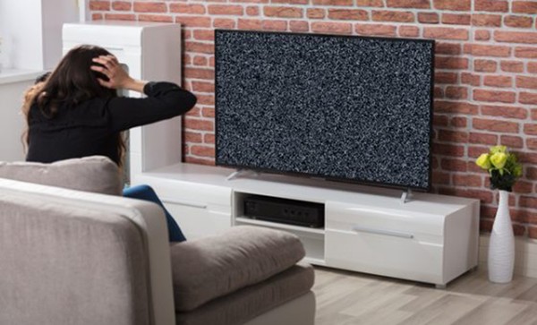6 erros com a TV que podem queimar o eletrônico