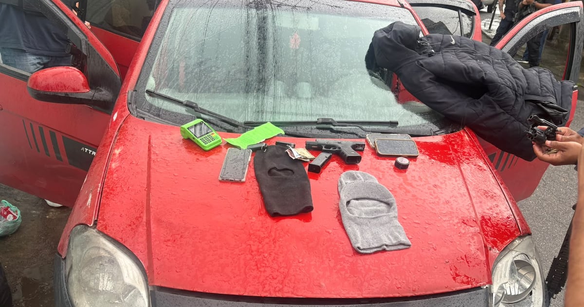 Polícia prende quatro integrantes de quadrilha especializada em roubos a residências no Rio
