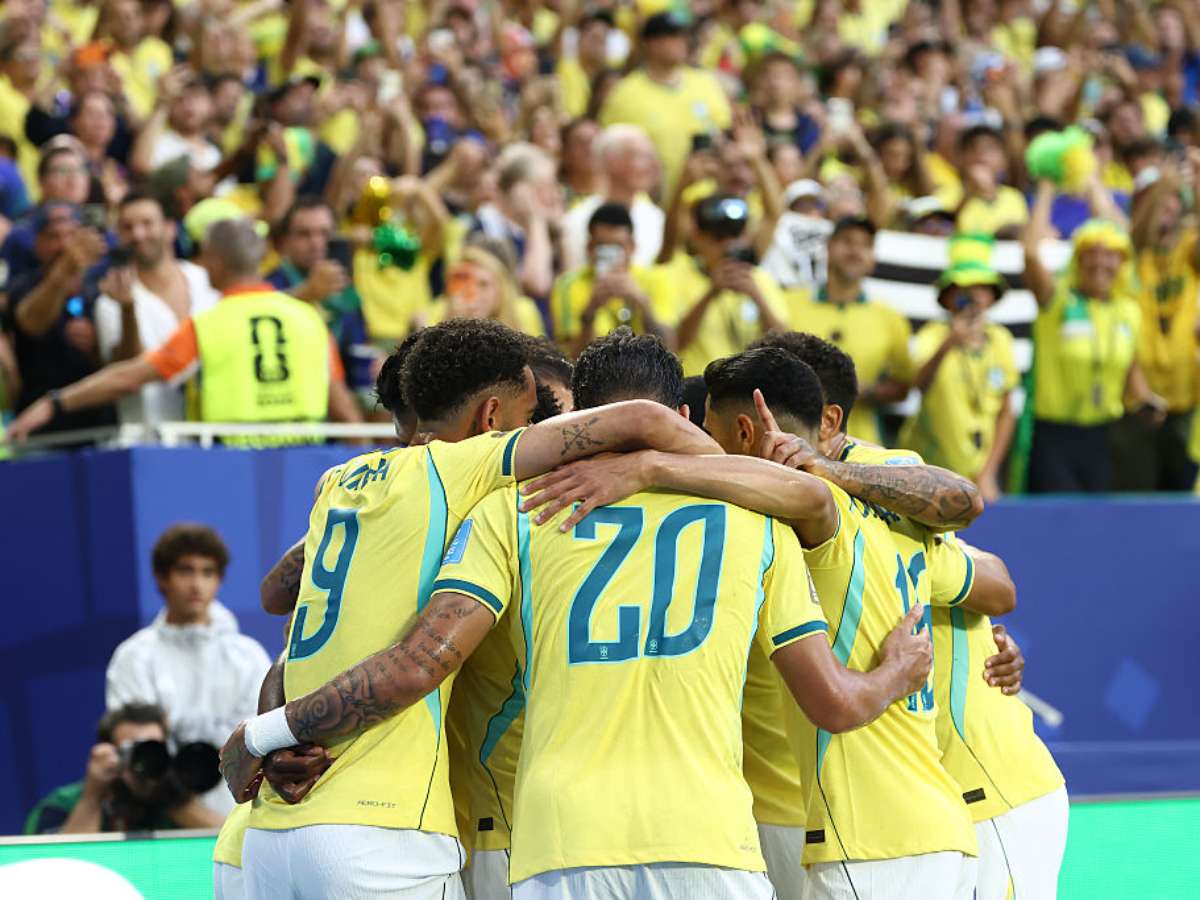 Após decepção, Ancelotti faz limpa e chama só 8 jogadores que foram a Copa; veja