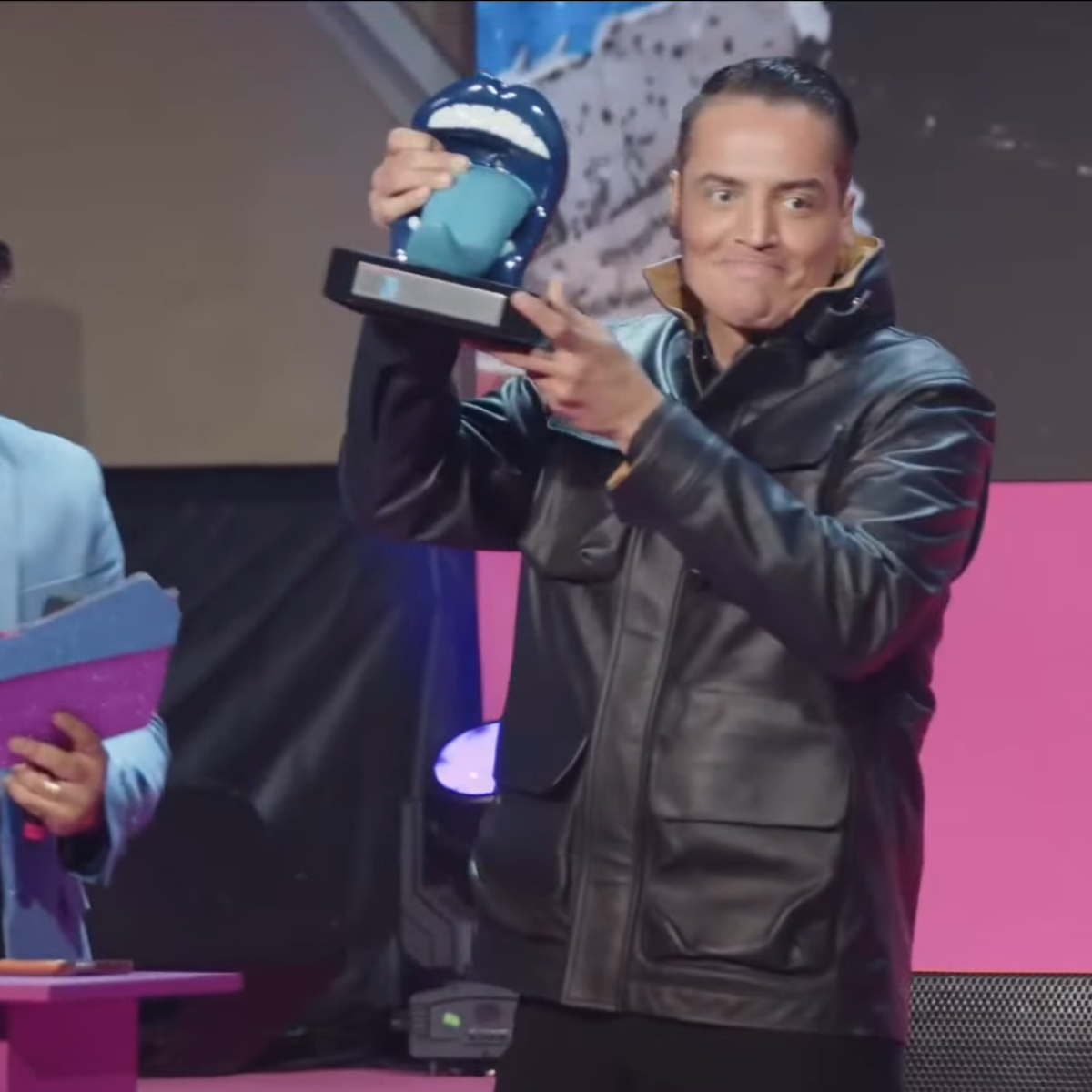 Fofoca Awards: Leo Dias é o mais premiado da noite; veja a lista de ganhadores