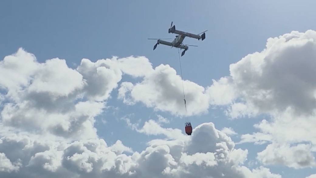 Click to play video: 'Canadian Wildfire Conference shows off latest wildfire suppression technology'