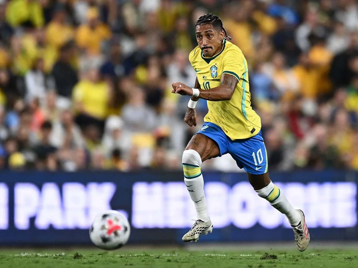 Raphinha é questionado após empate do Brasil: "Quero explicação científica"