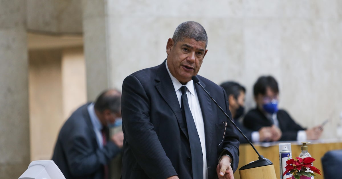 Considerado foragido, Milton Leite nega acusações e diz que se apresentará à polícia
