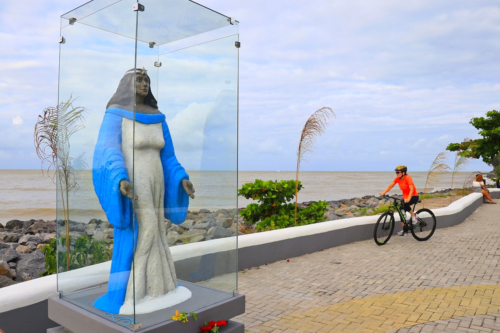 Imagem da matéria: MPPB acompanha investigação sobre vandalismo na estátua de Iemanjá, em João Pessoa