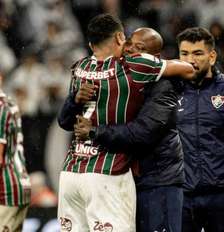 Hulk marcou duas vezes na vitória do Fluminense sobre o Corinthians – Foto: Marina Garcia/Fluminense FC / Jogada10