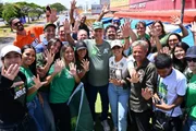 Arruda durante campanha na rua