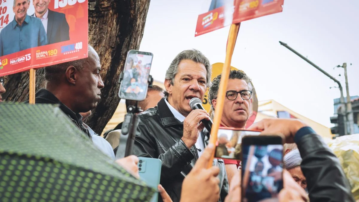 Haddad comenta pedido de explicações de Lula ao STF: “Fiquei feliz”