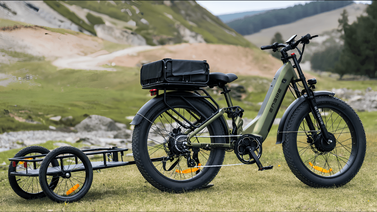 Bicicleta elétrica tem dois motores, 2.000 W de potência e autonomia de até 161 km