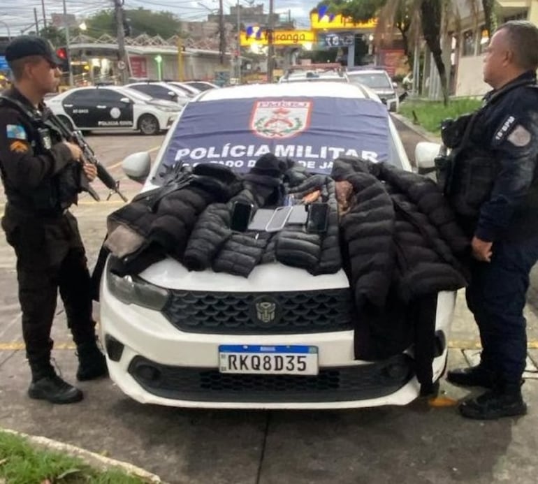 Ladrão é preso após invasão à residência e tentativa de roubo em Vila Valqueire, no Rio