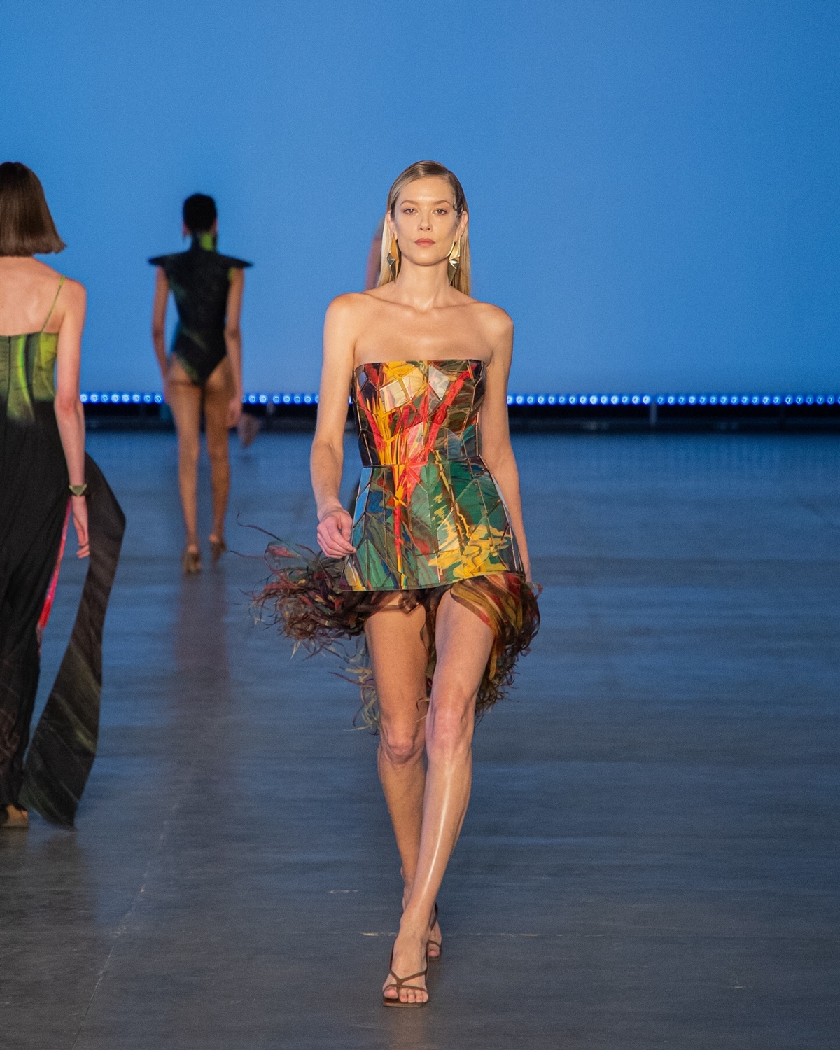 Renata Kuerten, Gianne Albertoni e Ellen Milgrau hoje no Metrópoles Catwalk