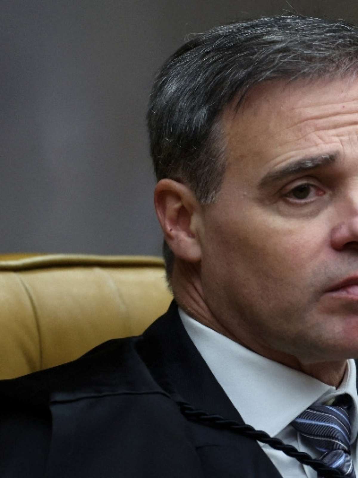 Mendonça diz que abertura do celular de Vorcaro pode tumultuar julgamento no STF