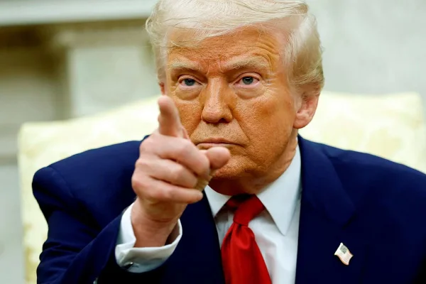 Ao criticar Brasil, Trump elogia direita latina no combate a facções - destaque galeria