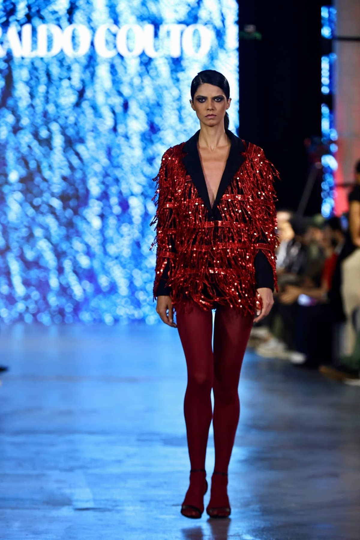 Lucila, Sau Swim e Geraldo Couto agitam 4ª noite do Metrópoles Catwalk