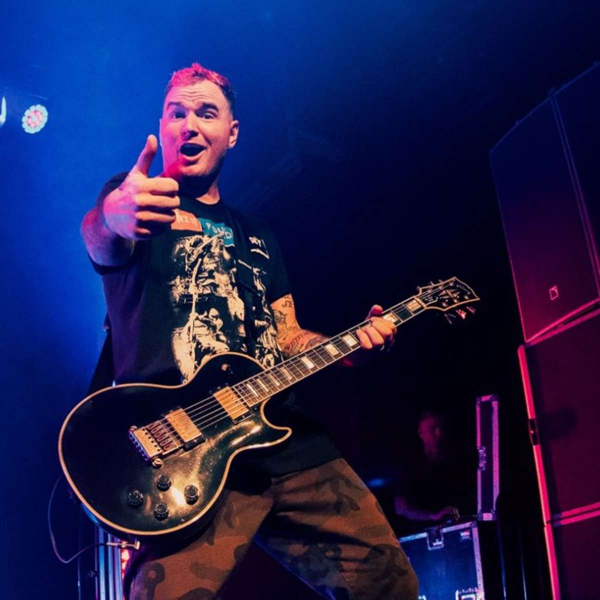 Morre Chad Gilbert, guitarrista da banda New Found Glory, aos 45 anos