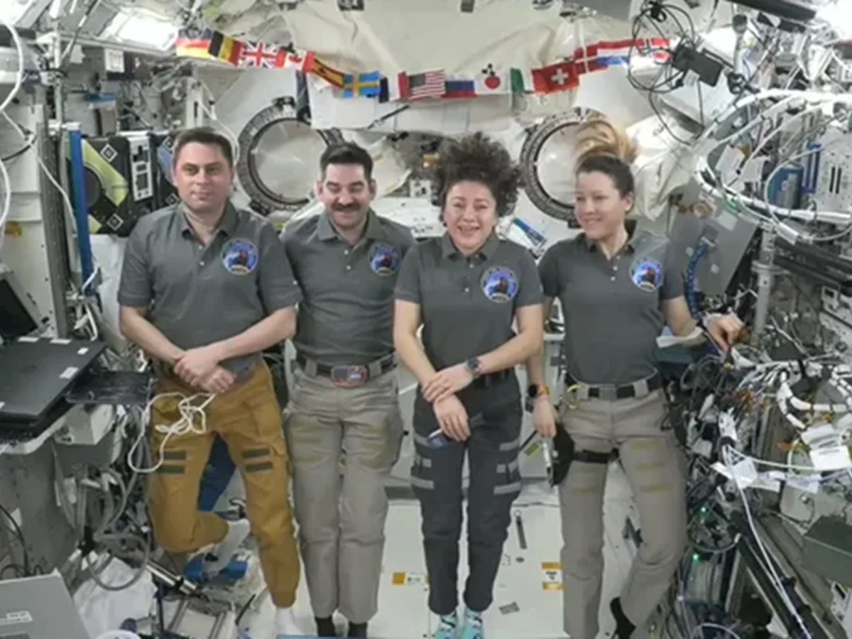 Astronautas da Crew-12 se preparam para retorno à Terra após 7 meses