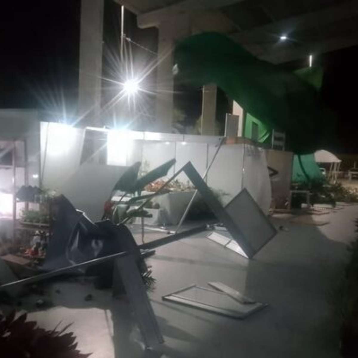 Madrugada de fortes chuvas em SP teve ventos de até 92,6 km/h, alagamentos e deslizamentos de terra