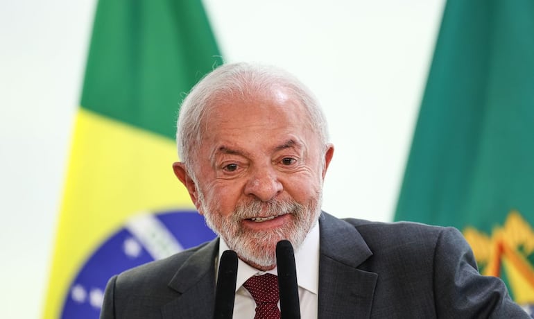 Lula sobre crise no STF: Fachin não pode permitir que isso atrapalhe o processo eleitoral