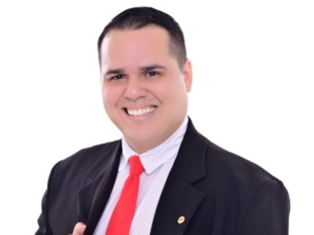 Apartamento onde Isabelle Caracristi morava com namorado foi limpo e colocado à venda após morte, diz polícia