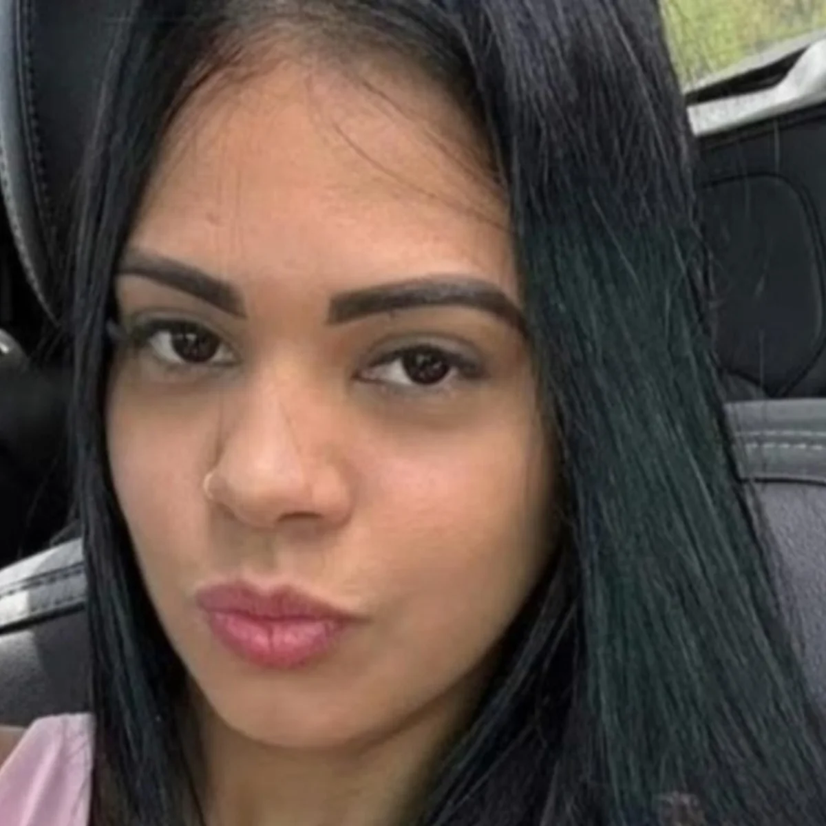 Após aborto espontâneo e crise mental, brasileira é detida pelo ICE nos EUA