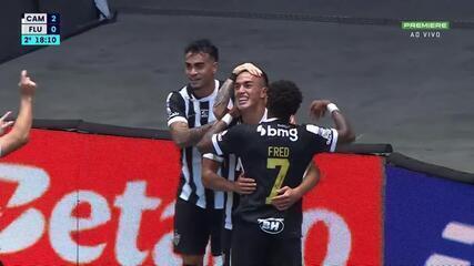 Aos 17 min do 2º tempo - gol de dentro da área de Cuello do Atlético-MG contra o Fluminense
