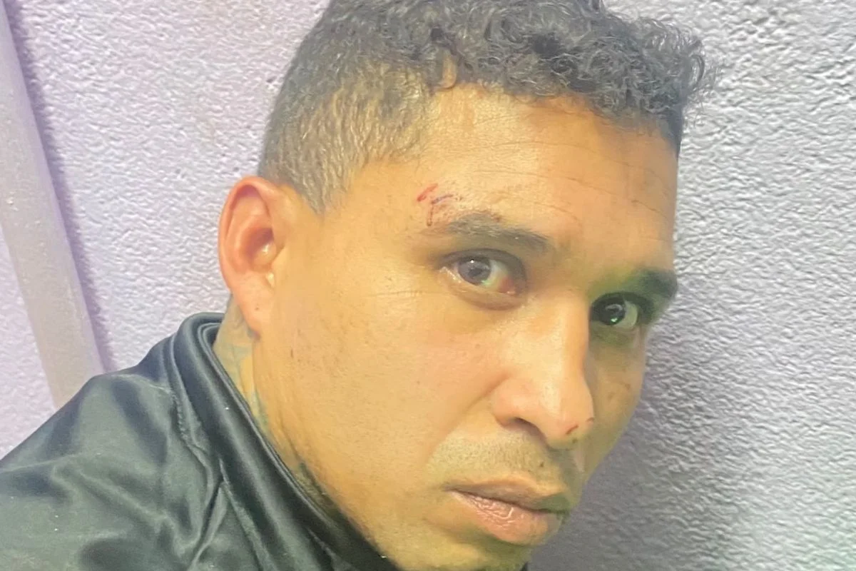 Mulher escapa de ser morta por companheiro após faca quebrar durante ataque