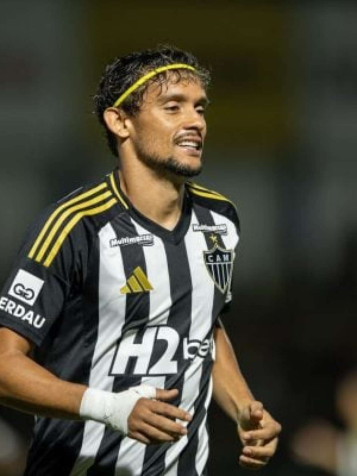 Scarpa relembra negociação com o São Paulo: "Conversei com Dorival"