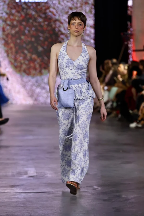 Hills, Glowshine e Erica Rosa mesclam festa e street no Metrópoles Catwalk