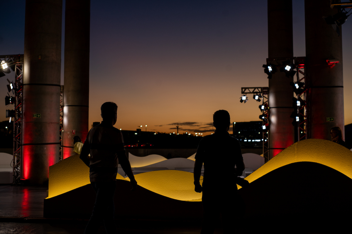 Fim de tarde na Arena Mané Garrincha